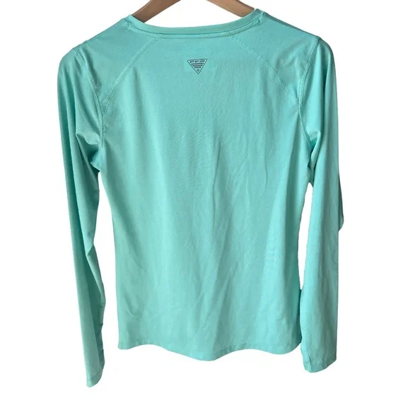 SOLD - Columbia Long Sleeve  Top - Picture 4 of 6